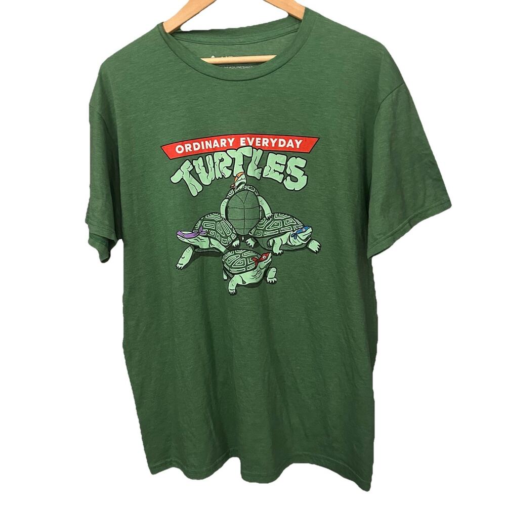 Teenage Mutant Ninja Turtles "Ordinary Everyday Turtles" Men's L Green T-Shirt